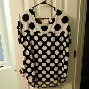 Black and white polka dot Chico's top